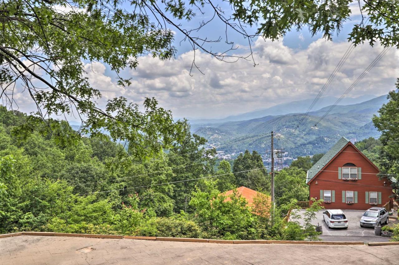 Gatlinburg Chalet Hot Tub, Sauna And Mountain View エクステリア 写真